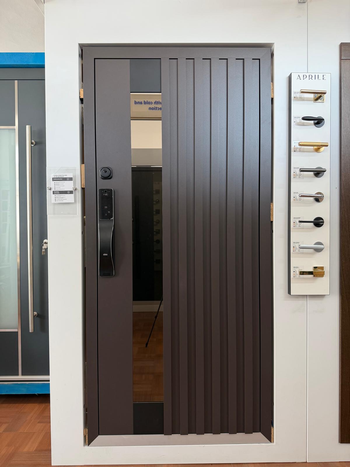 Usa Exterior Aluminiu pentru Casa SMART